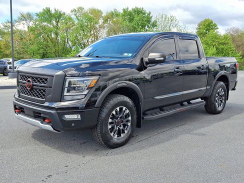 Certified 2023 Nissan Titan PRO-4X w/ Pro-4x Convenience Package AWD/4WD image 3