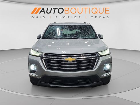 Used 2023 Chevrolet Traverse LT w/ LT Premium Package AWD/4WD image 8
