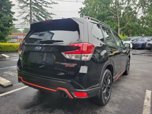 Certified 2023 Subaru Forester Touring AWD/4WD image 3