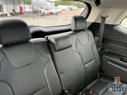 Used 2022 Kia Telluride LX AWD/4WD image 51