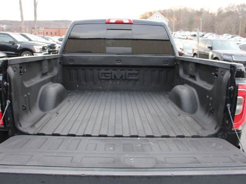 Used 2018 GMC Sierra 1500 SLT w/ Enhanced Driver Alert Package RWD image 20