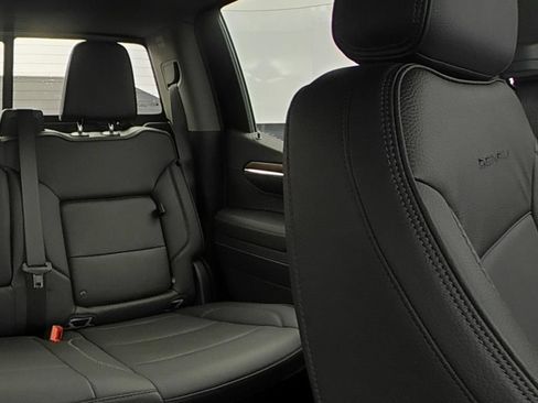 Used 2026 GMC Sierra 1500 Denali w/ Denali Reserve Package AWD/4WD image 11