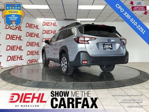 Used 2023 Subaru Outback Premium AWD/4WD image 7