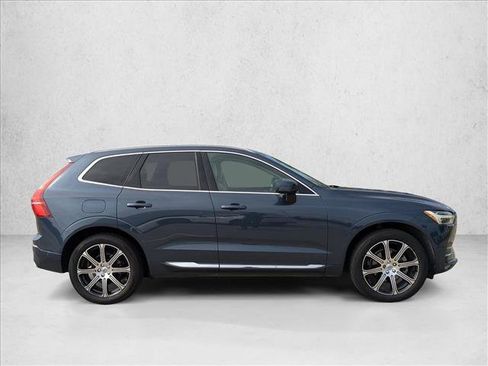 Used 2021 Volvo XC60 T5 Inscription w/ Advanced Package image 4