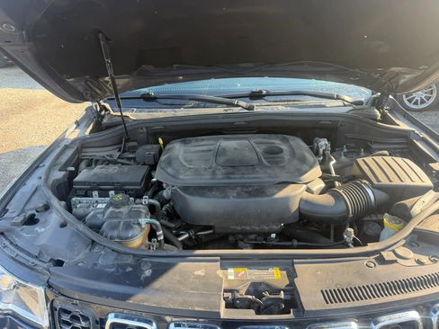 Used 2021 Jeep Grand Cherokee Limited AWD/4WD image 24