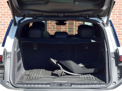 Used 2024 Land Rover Range Rover Sport SE image 15