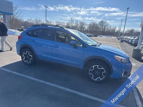Used 2017 Subaru Crosstrek 2.0i Limited image 7