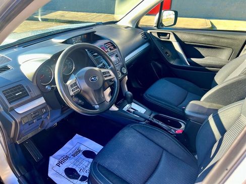 Used 2015 Subaru Forester 2.5i Premium w/ All-Weather Package AWD/4WD image 8