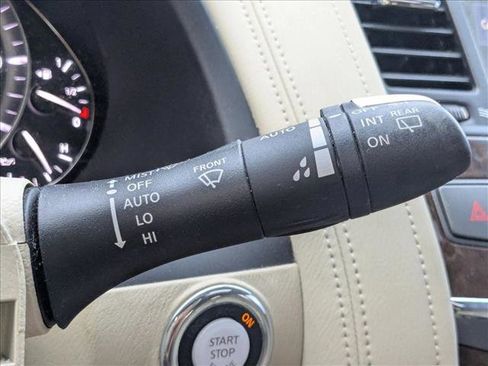 Used 2015 INFINITI QX80 2WD w/ 22" Wheel Package image 7