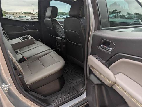 Used 2024 Chevrolet Colorado ZR2 w/ ZR2 Bison Edition AWD/4WD image 15