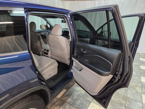Used 2018 Honda Pilot EX-L image 11
