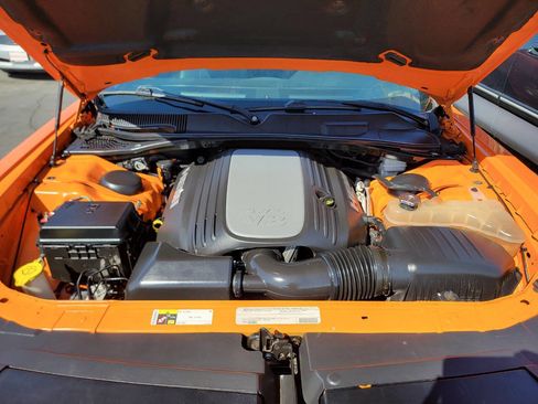 Used 2012 Dodge Challenger R/T image 18