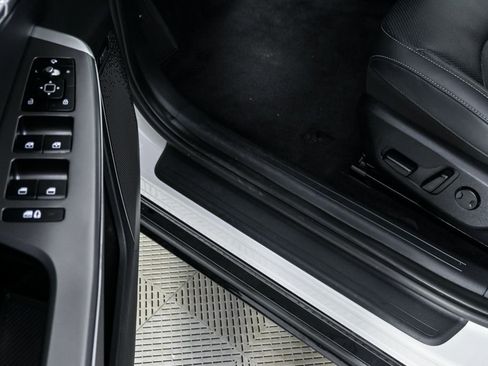 Used 2022 Kia EV6 Wind w/ Wind Technology Package image 9