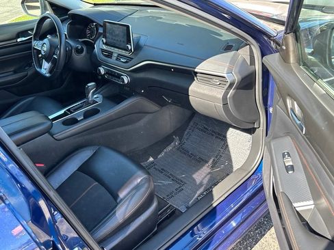Used 2020 Nissan Altima 2.5 SR FWD image 30