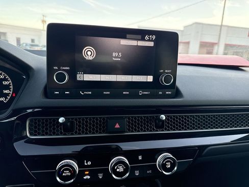 Used 2022 Honda Civic Sport image 18