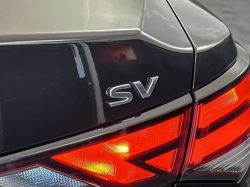 Used 2024 Nissan Sentra SV FWD image 24
