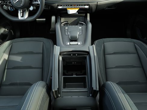 New 2026 Mercedes-Benz GLE 53 AMG 4MATIC Coupe image 35