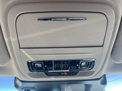 Used 2023 Lincoln Corsair Reserve w/ Equipment Group 201A AWD/4WD image 22