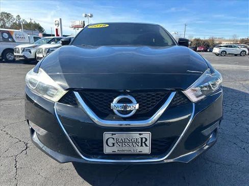 Used 2018 Nissan Maxima Platinum image 8
