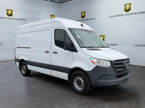 Used 2023 Mercedes-Benz Sprinter 2500 image 7