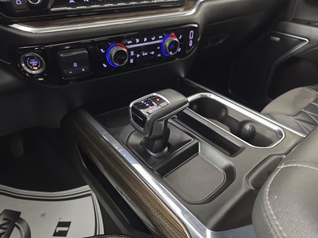 Used 2022 Chevrolet Silverado 1500 RST AWD/4WD image 17