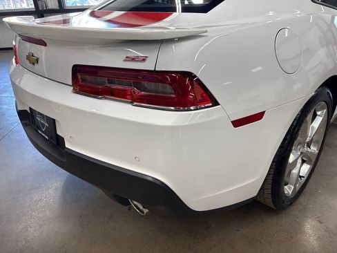 Used 2015 Chevrolet Camaro SS w/ RS Package image 30