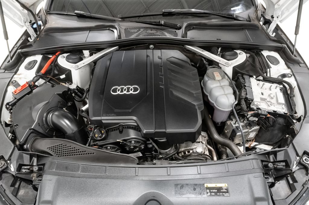Used 2023 Audi A4 2.0T Premium Plus w/ Premium Plus Package AWD/4WD image 3