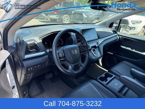 Used 2025 Honda Odyssey EX-L image 22