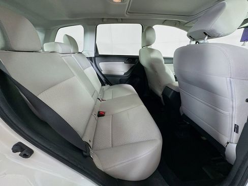 Used 2015 Subaru Forester 2.5i Premium image 32