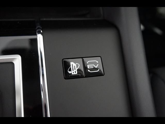 Used 2025 Mitsubishi Outlander SE AWD/4WD image 22
