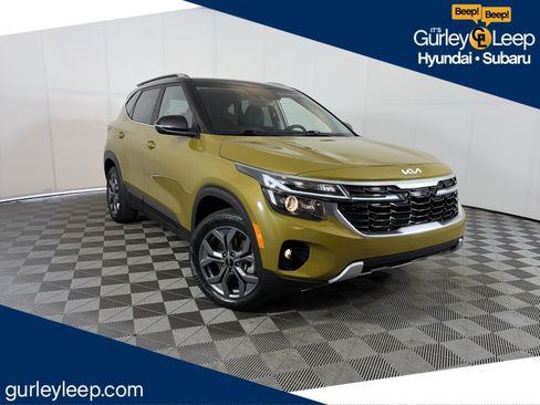 Used 2024 Kia Seltos S AWD/4WD image 1