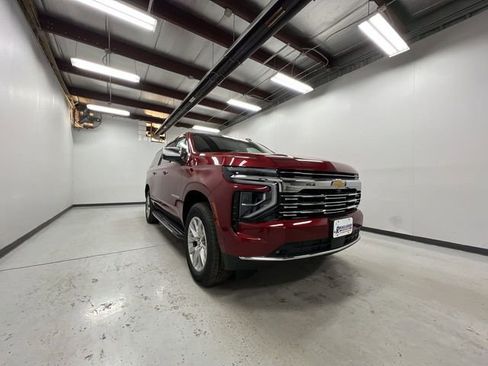 New 2026 Chevrolet Suburban Premier image 2