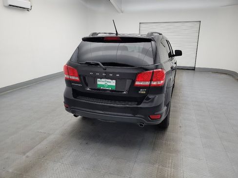 Used 2017 Dodge Journey SXT image 7
