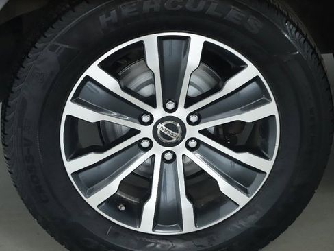 Used 2020 Nissan Armada SL w/ Premium Package image 12