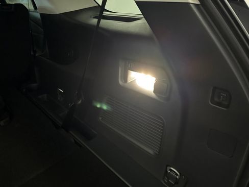 New 2026 Ford Explorer Active AWD/4WD image 34