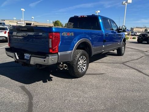 Used 2022 Ford F250 Lariat w/ Lariat Ultimate Package image 3