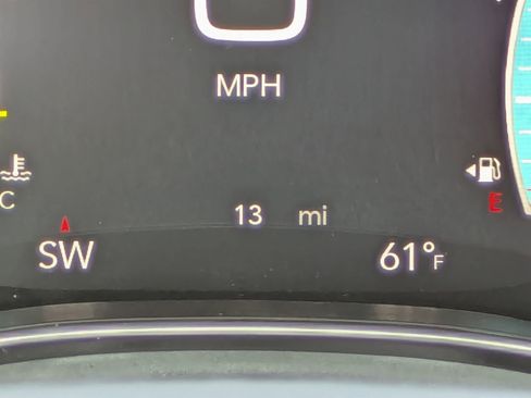 New 2026 Chrysler Pacifica Limited FWD image 11