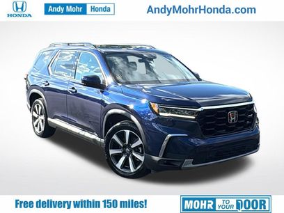 Certified 2025 Honda Pilot Touring