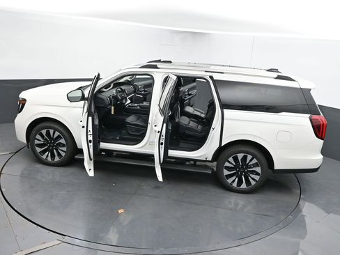 New 2026 Ford Expedition Max Platinum w/ Driver's Package AWD/4WD image 68