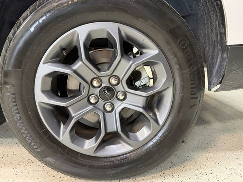 Used 2025 Ford Maverick XLT FWD image 18