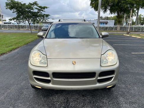 Used 2005 Porsche Cayenne S image 17