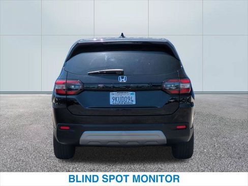 Used 2024 Honda Pilot EX-L image 8