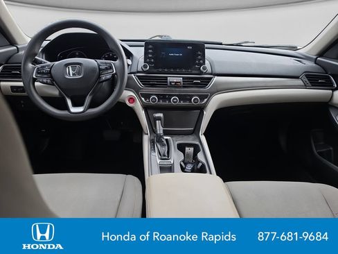 Used 2019 Honda Accord LX image 12