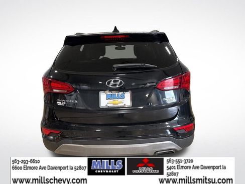 Used 2017 Hyundai Santa Fe Sport AWD/4WD image 6
