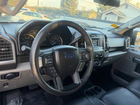 Used 2016 Ford F150 XLT RWD image 9