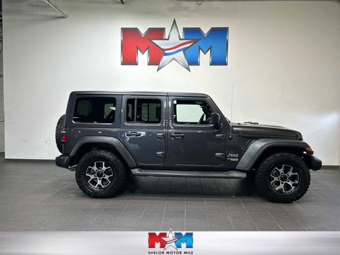 Used 2018 Jeep Wrangler Unlimited Sport S AWD/4WD image 1