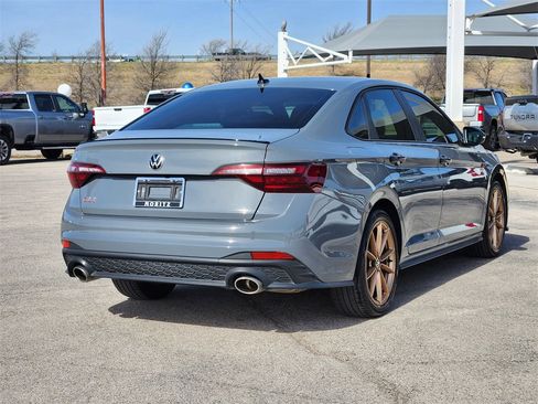 Used 2024 Volkswagen Jetta GLI 40th Anniversary Edition image 7