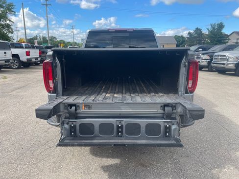 Used 2021 GMC Sierra 1500 Denali AWD/4WD image 9