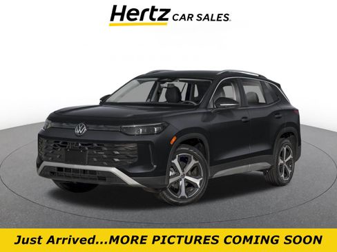Used 2026 Volkswagen Tiguan SE AWD/4WD image 1