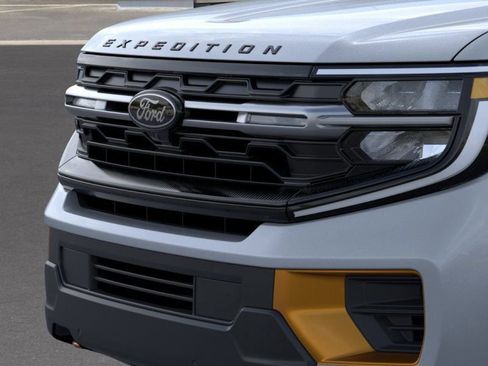 New 2026 Ford Expedition Tremor image 17